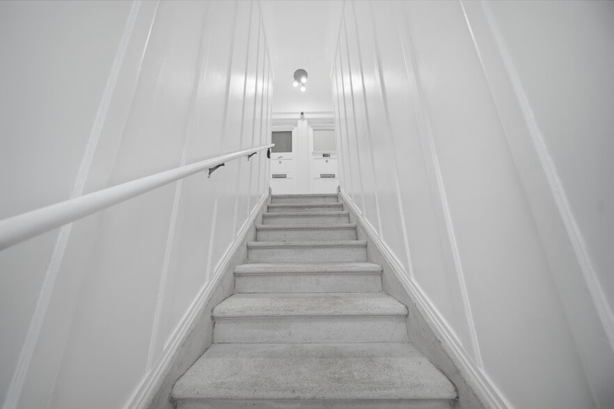 More Photos Of 561 Minna St, San Francisco Multifamily For Sale