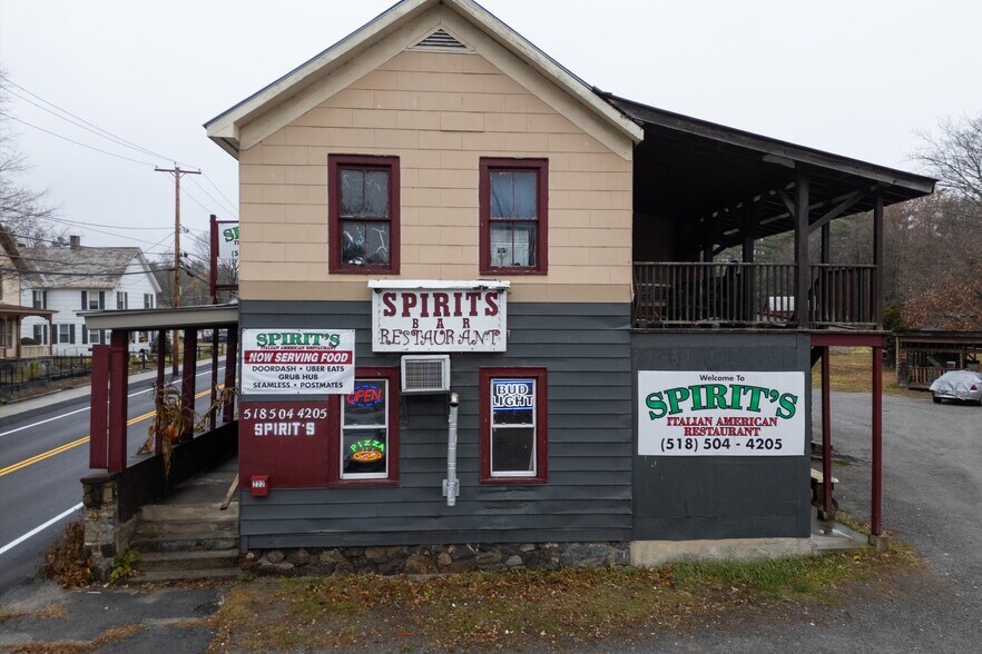 More Photos Of 222 River St, Warrensburg Restaurant For Sale