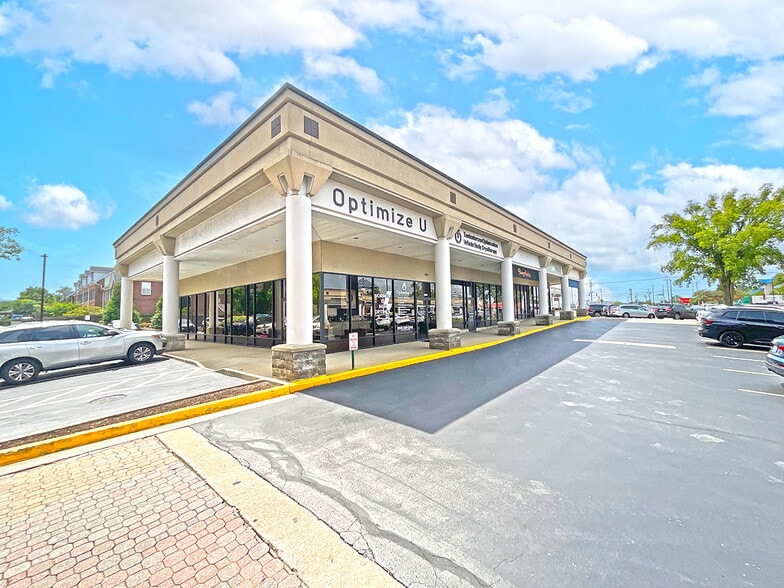 More Photos Of 2573 Richmond Rd, Lexington Unknown For Lease