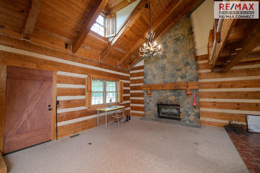 More Photos Of 17466 Benns Church Blvd, Smithfield Freestanding For Sale