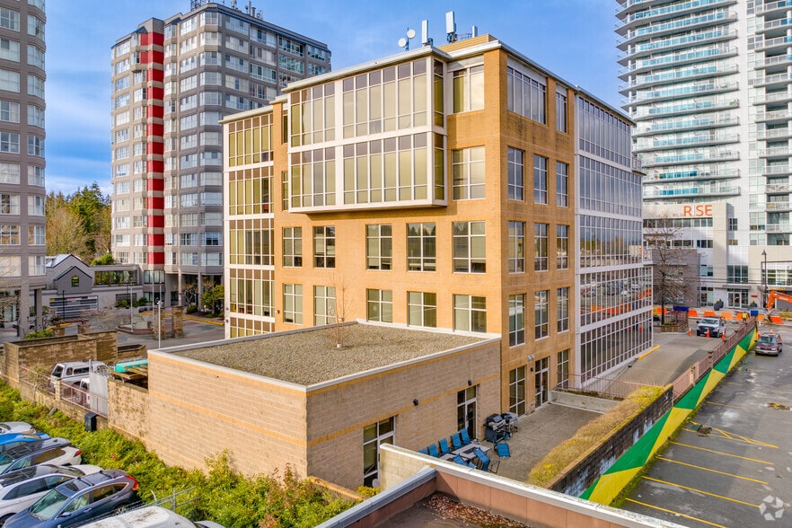 More Photos Of 11950 80th Ave, Delta Office For Lease