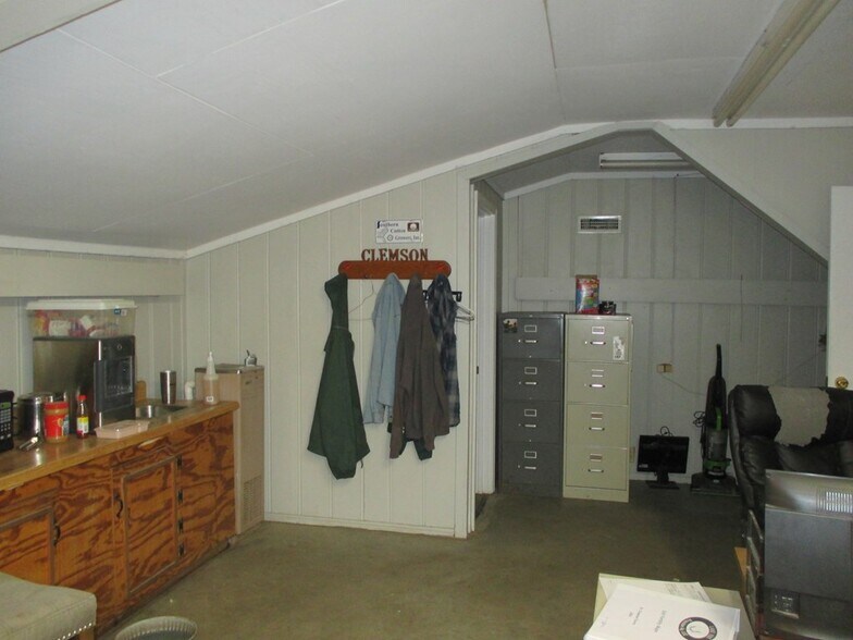 More Photos Of 3970 Camden Hwy hwy, Dalzell Land For Sale