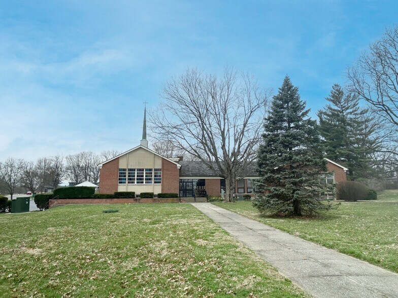 More Photos Of 21 Cromwell Rd, Cincinnati Religious Facility For Sale