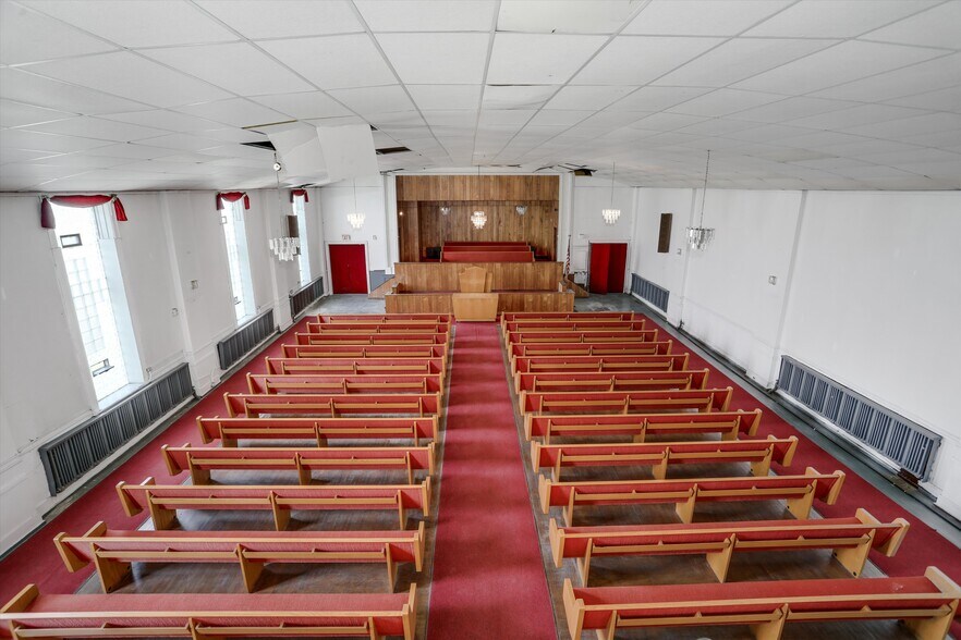 More Photos Of 4656 Canton St, Detroit Lodge Meeting Hall For Sale