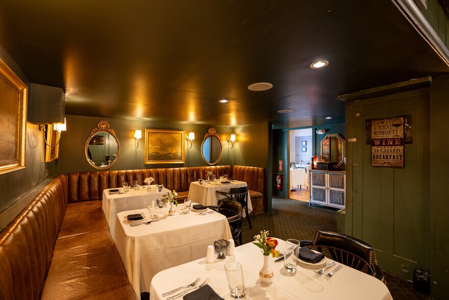 More Photos Of 4631 Falmouth Rd, Cotuit Restaurant For Sale