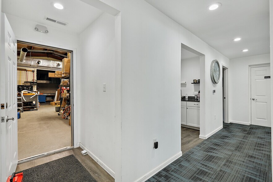 More Photos Of 138 N Conococheague St, Williamsport Warehouse For Sale