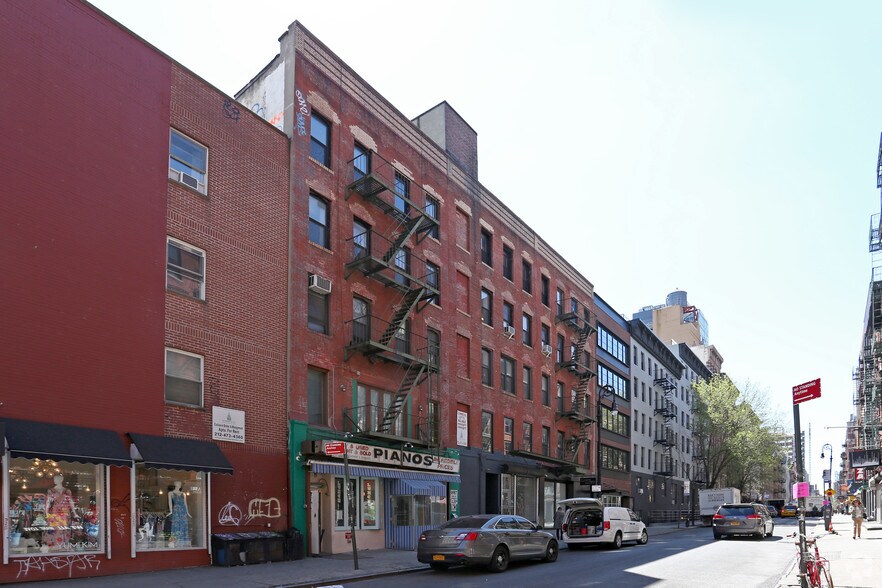 More Photos Of 154-158 Ludlow St, New York Office For Lease