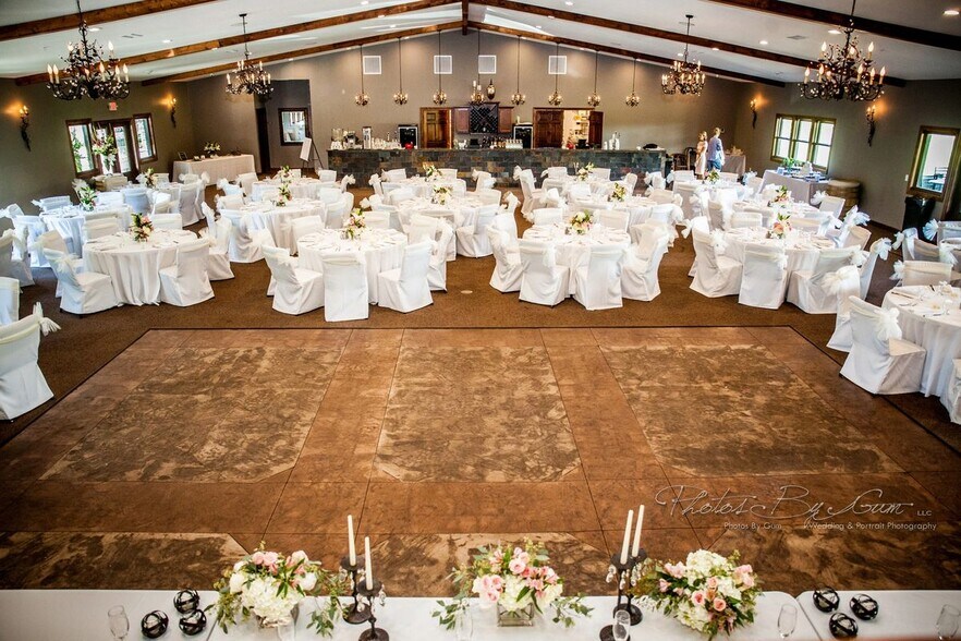 More Photos Of 846 Winery Hills Est, Linn Creek Winery Vineyard For Sale