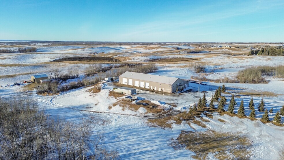 Primary Photo Of 40446 AB-56, Rochon Sands Service For Sale