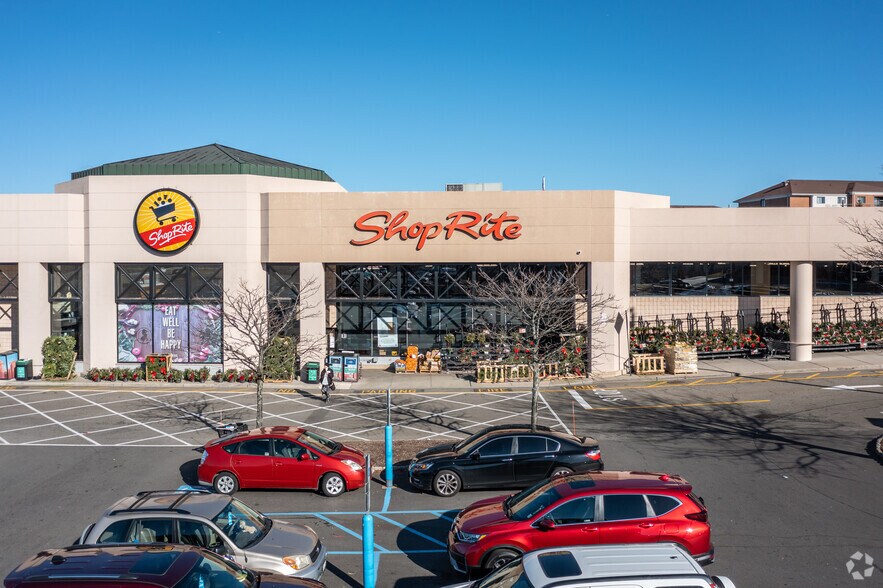 More Photos Of 495 Prospect Ave, West Orange Unknown For Lease