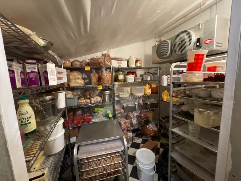 More Photos Of 1055 Lewiston Rd, New Gloucester Restaurant For Sale