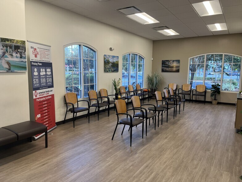 More Photos Of 2241 66th St N, Saint Petersburg Coworking Space