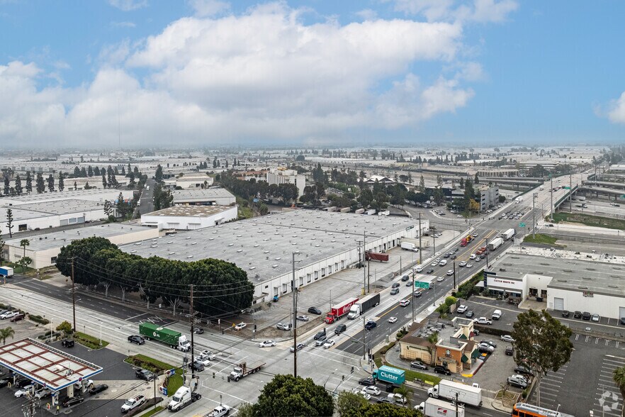 More Photos Of 15910-15912 Valley View Ave, La Mirada Warehouse For Lease