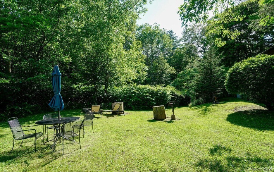 More Photos Of 5973 New York 28, Phoenicia Hotel For Sale