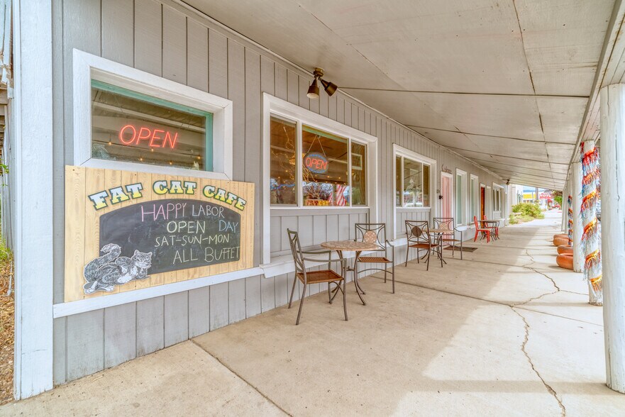 More Photos Of 185 E Agate Ave, Granby Restaurant For Sale