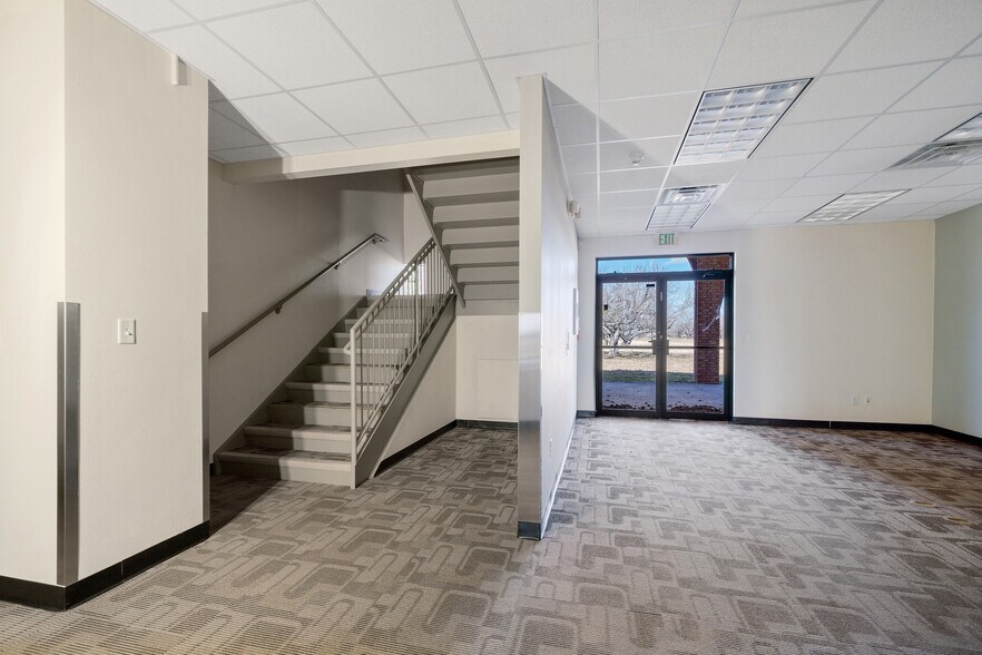 More Photos Of 7704 S Loop 1604 E, Elmendorf Medical For Lease