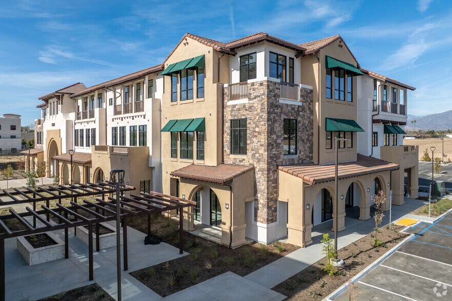 More Photos Of 5624 Philadelphia St, Chino Medical For Lease