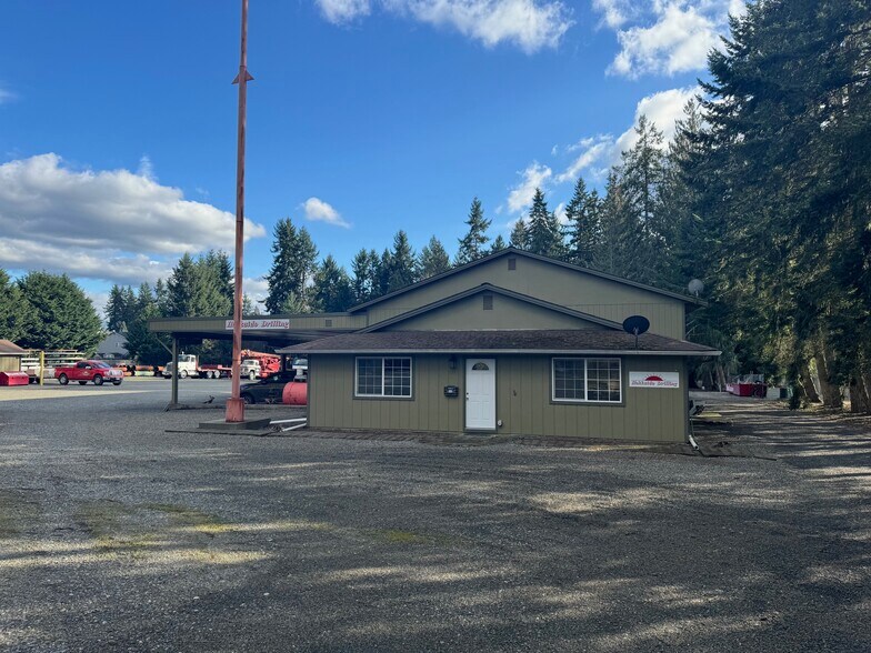 More Photos Of 10412 244th St E, Graham Contractor Storage Yard For Sale