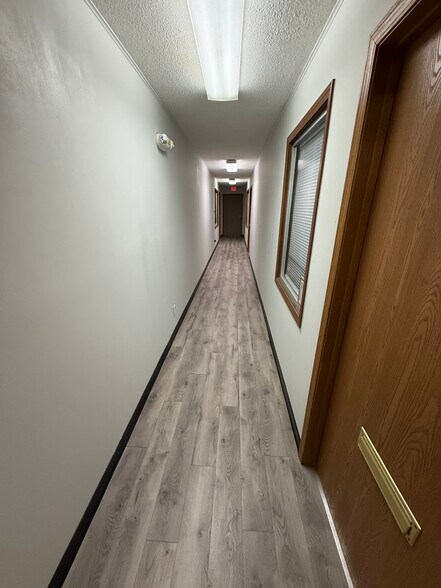 More Photos Of 300 Ohio St, Terre Haute Medical For Lease