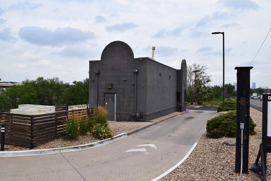 More Photos Of 1285 S Santa Fe Dr, Denver Freestanding For Lease