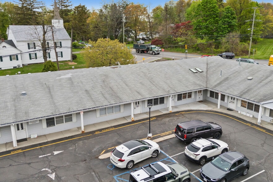 More Photos Of 500 New Hempstead Rd, New City Medical For Sale