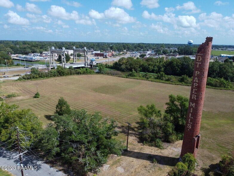 Primary Photo Of TBD N Lewis & Darcy, New Iberia Land For Sale