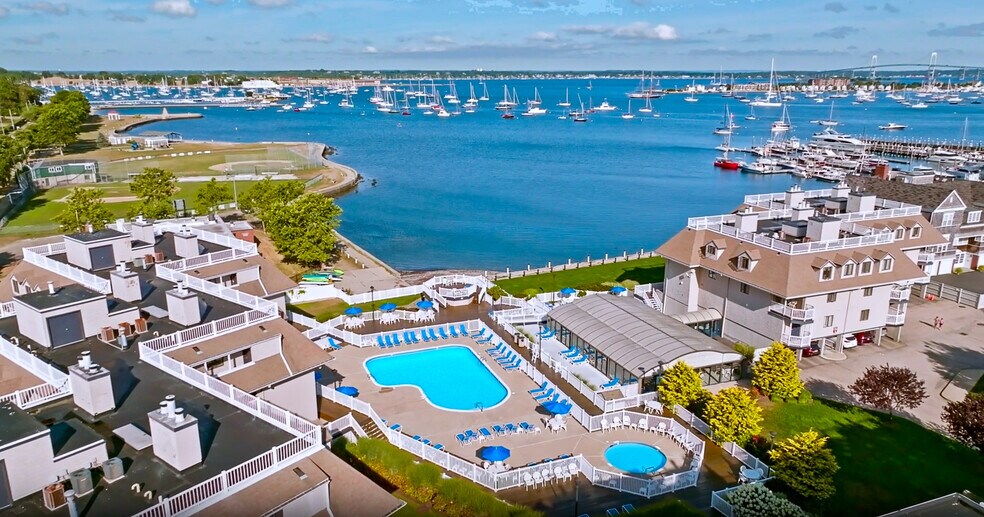 More Photos Of 551 Thames St, Newport Hotel For Sale