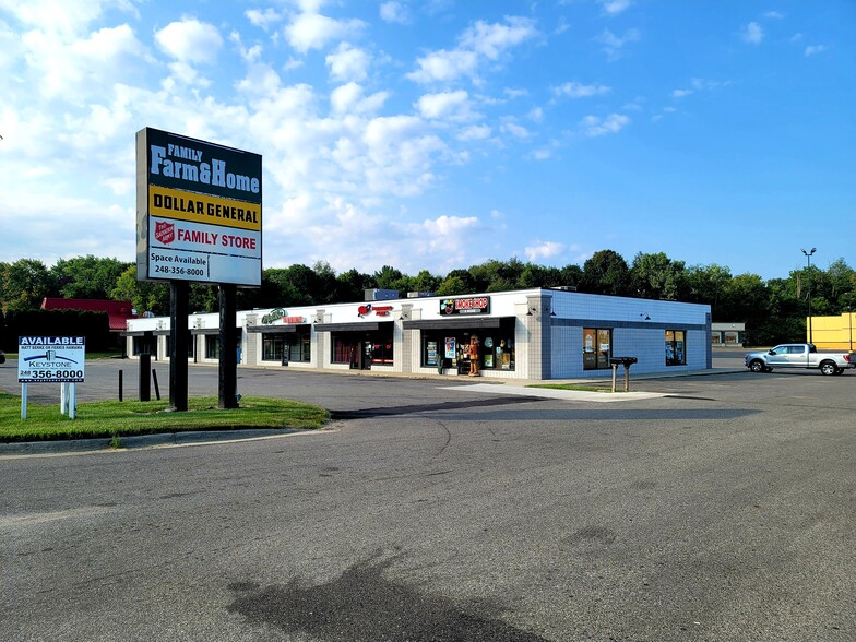 Primary Photo Of 2928-2990 W Carleton Rd, Hillsdale Storefront For Lease