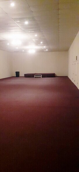 More Photos Of 1489 Milford St, Clarksburg Office For Sale