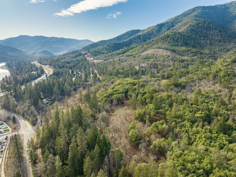 More Photos Of 0 Foothill blvd, Rogue River Land For Sale