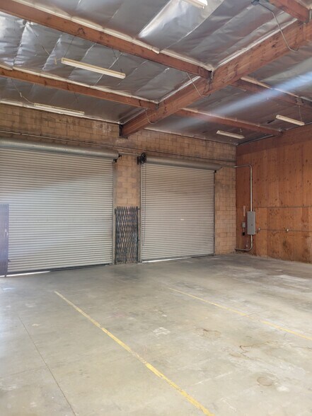 More Photos Of 137-143 S 9th Ave, City Of Industry Manufacturing For Lease