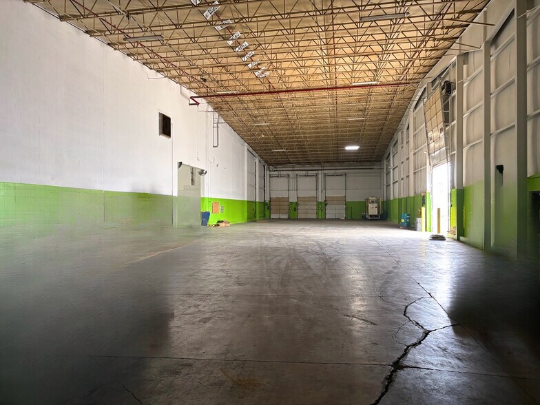 More Photos Of 501 Newman St, Mansfield Manufacturing For Lease
