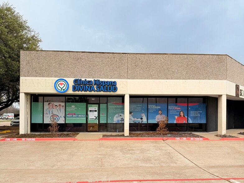 More Photos Of 2045 Forest Ln, Garland Office For Lease