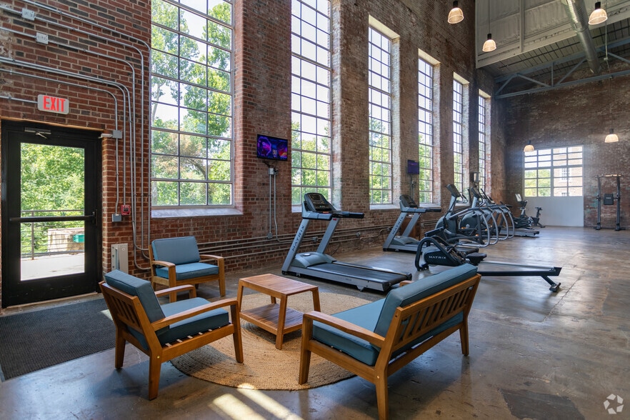 More Photos Of 116 E Main St, Haw River Apartments For Lease