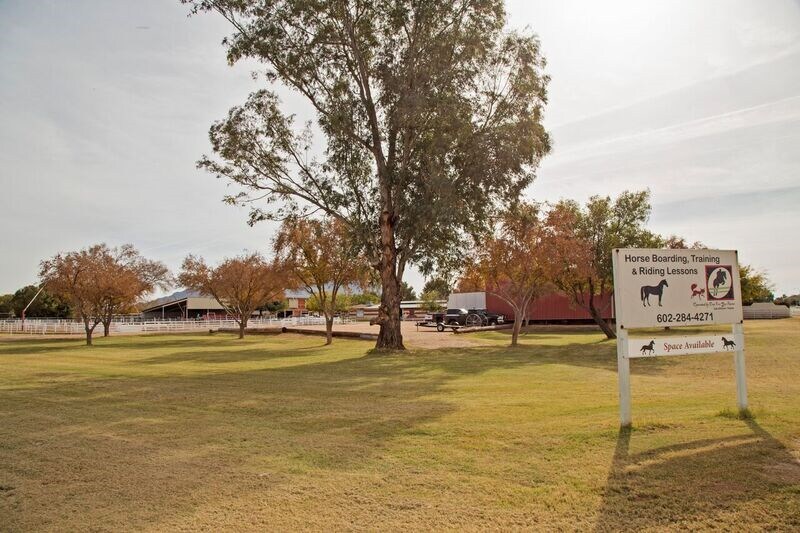More Photos Of 15225 E Riggs Rd, Gilbert Horse Stables For Sale