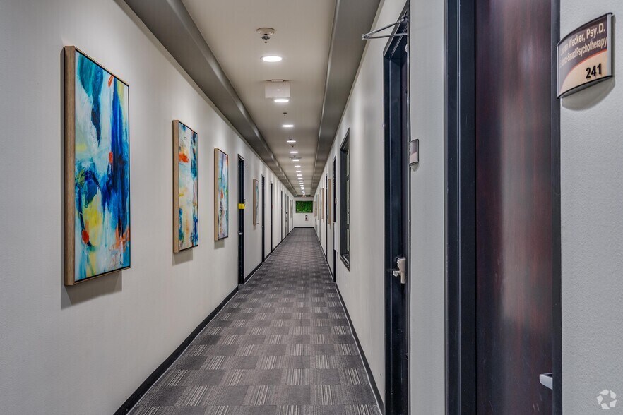 More Photos Of 9480 S Eastern Ave, Las Vegas Storefront Retail Office For Lease