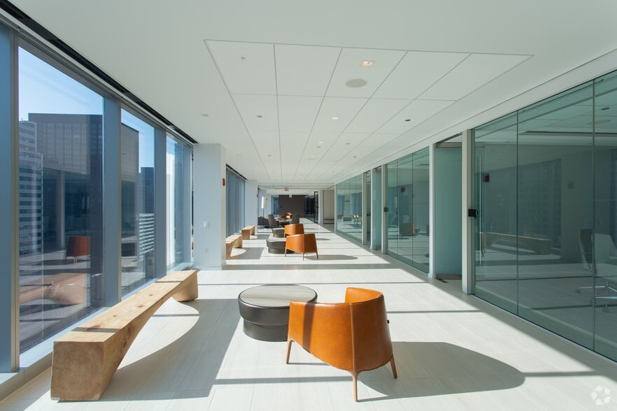 More Photos Of 151 N Franklin St, Chicago Office For Lease
