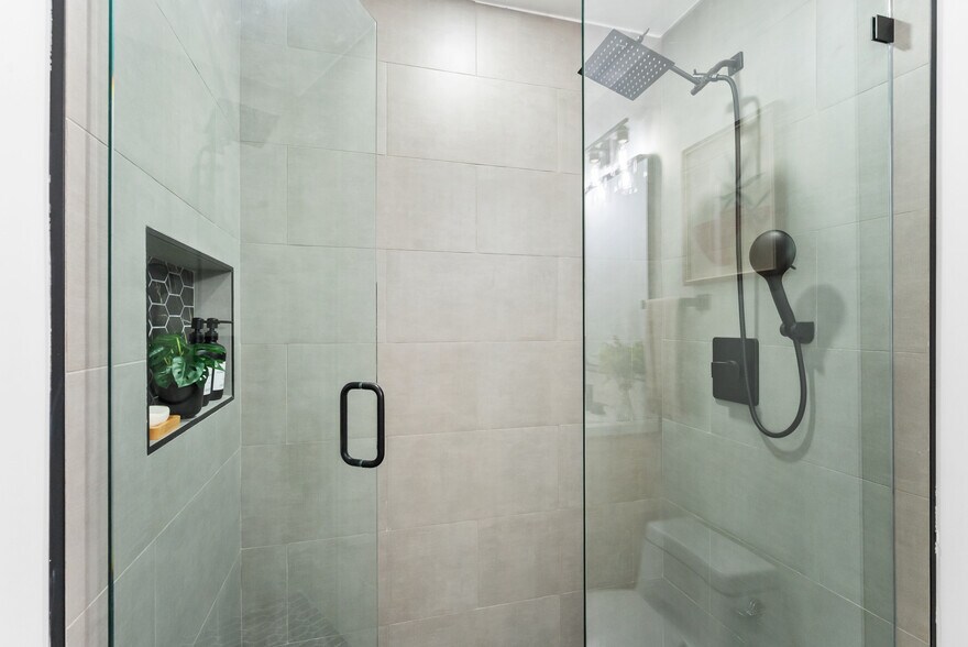 More Photos Of 4286 Samoset Ave, San Diego Multifamily For Sale