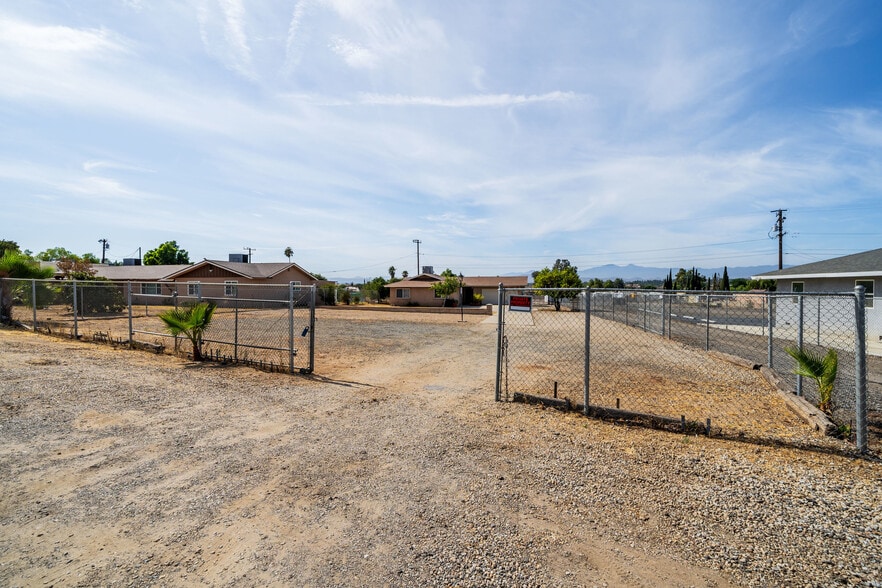 More Photos Of 6331 Pedley Rd, Riverside Contractor Storage Yard For Sale