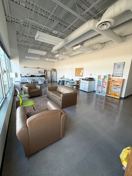 More Photos Of 2121 N University Pky, Provo Freestanding For Sale