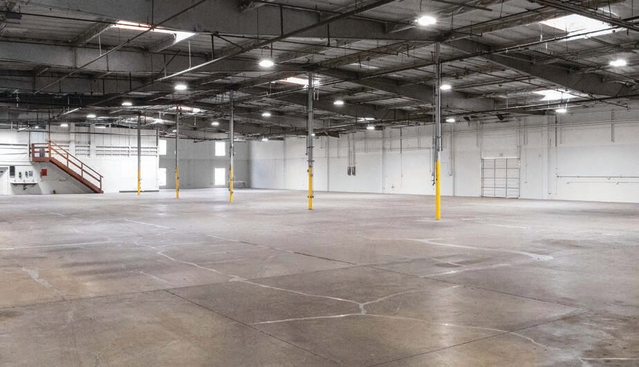 More Photos Of 4940 E La Palma Ave, Anaheim Warehouse For Lease