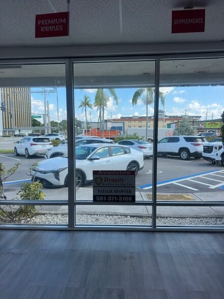 More Photos Of 3000 E Commercial Blvd, Fort Lauderdale Medical For Lease