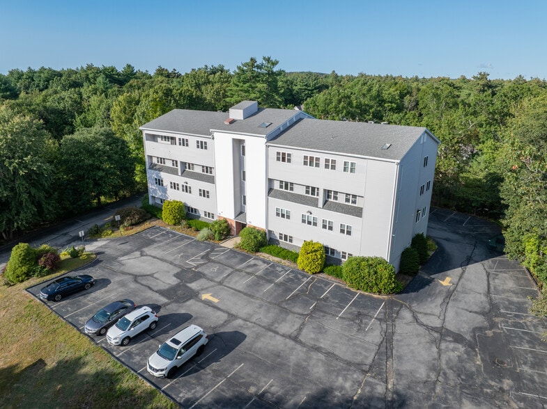 More Photos Of 1538 Turnpike St, North Andover Medical For Sale