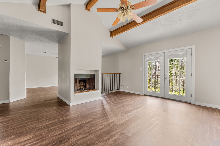 More Photos Of 2800 Stewart Dr, Waco Apartments For Sale