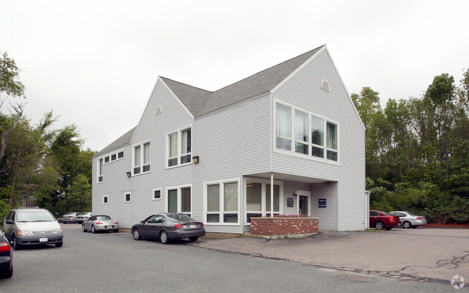 More Photos Of 189 Quincy St, Brockton Medical For Sale