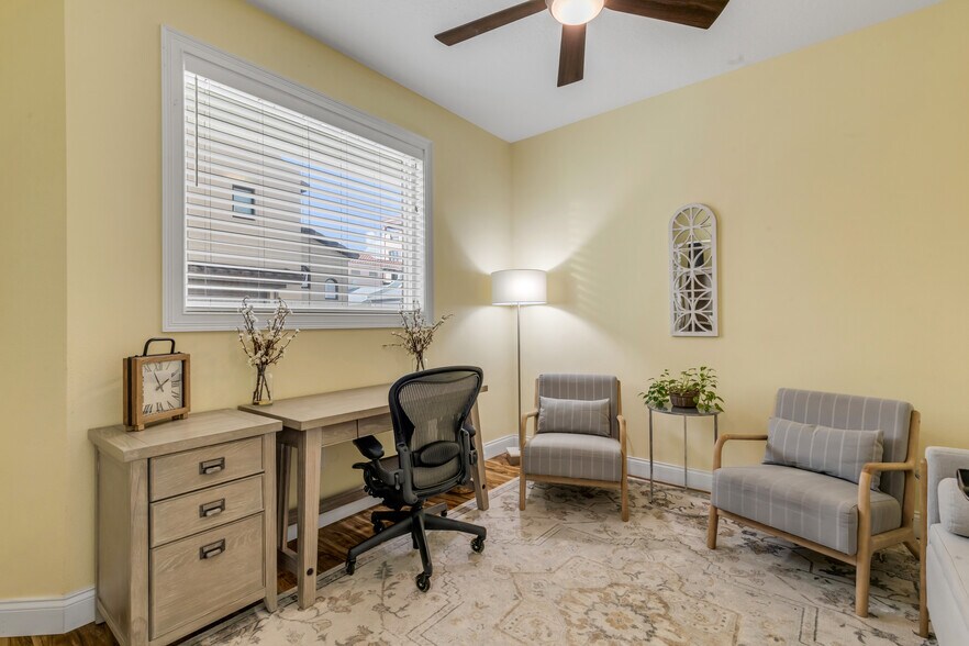More Photos Of 136 Julia St, New Smyrna Beach Flex For Sale