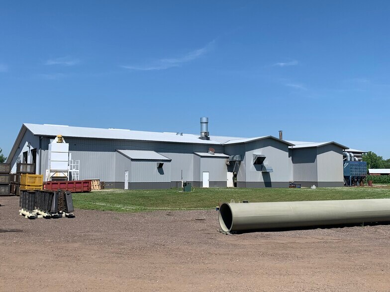 More Photos Of 14248 109th Ave, Chippewa Falls Warehouse For Lease