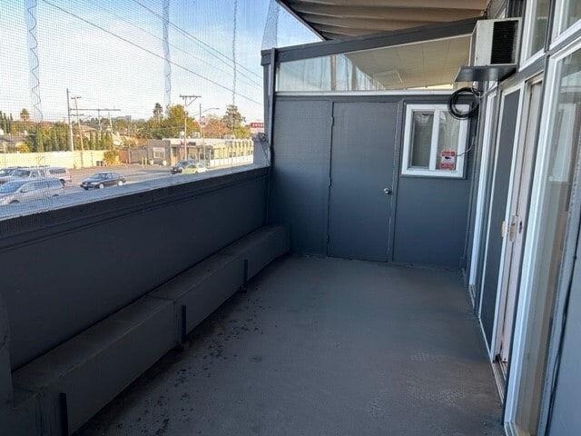 More Photos Of 3 37th Ave W, San Mateo Office For Lease