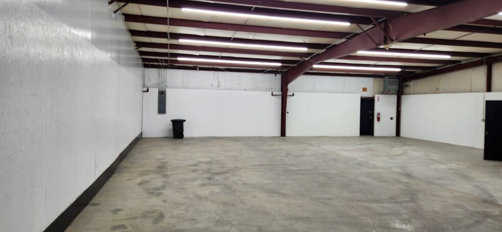 More Photos Of 2801 Chamber Dr, Monroe Warehouse For Lease