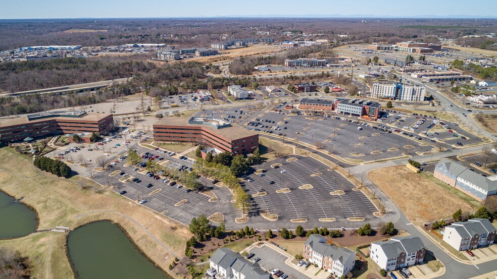 More Photos Of 10304 Spotsylvania Ave, Fredericksburg Office For Lease